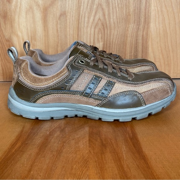 Womens 9 / Mens 7.5 Skechers Relaxed Fit Comfort Shoes Leather Brown TSS1110 - Picture 1 of 8